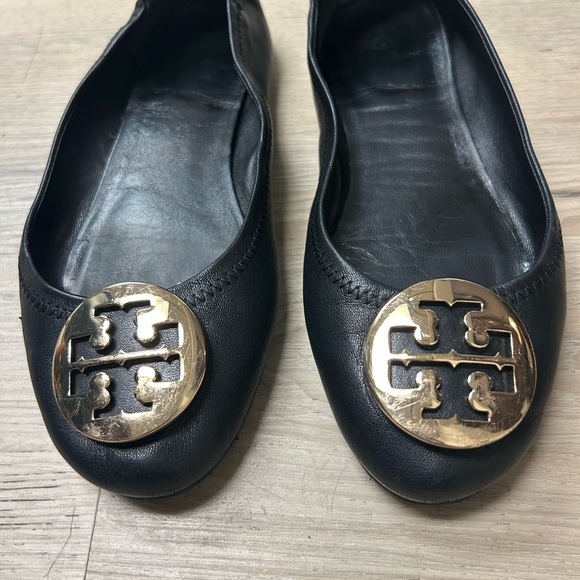 Tori Burch Ballet Flats Women 7 Claire Black Leather Slip On Gold Medallion - Picture 13 of 13